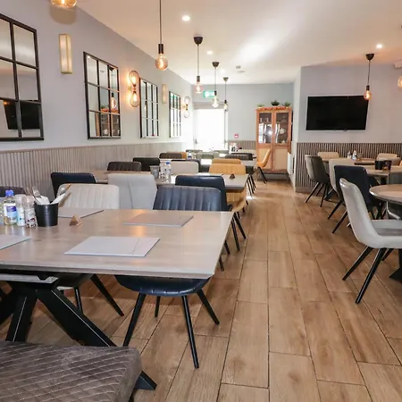 Number 2 Dome 펜션