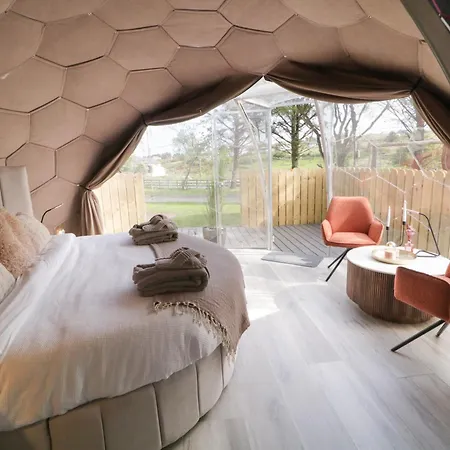 Number 2 Dome * Doirí Beaga