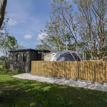 Holiday home Number 2 Dome *