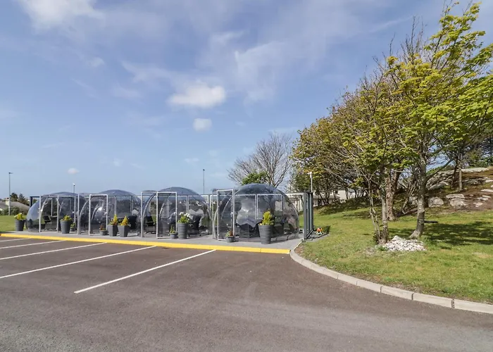 Number 2 Dome * Doirí Beaga