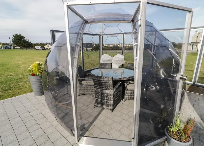 Number 2 Dome Tatil Evi