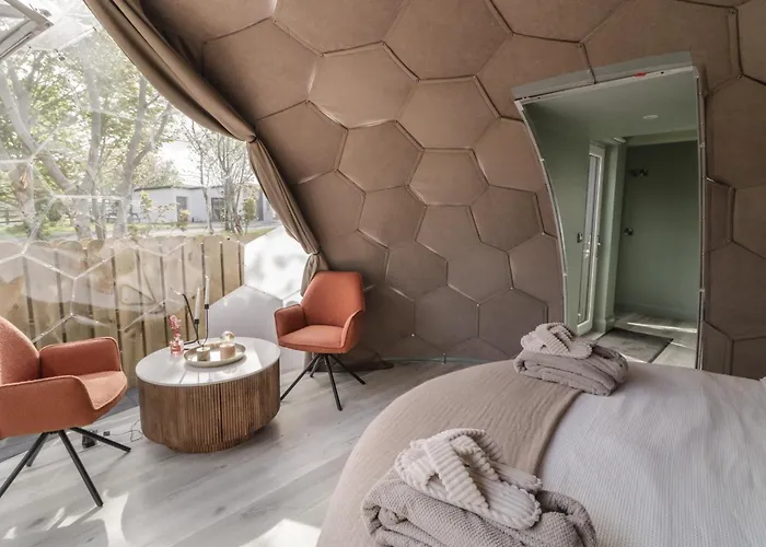 Number 2 Dome Tatil Evi