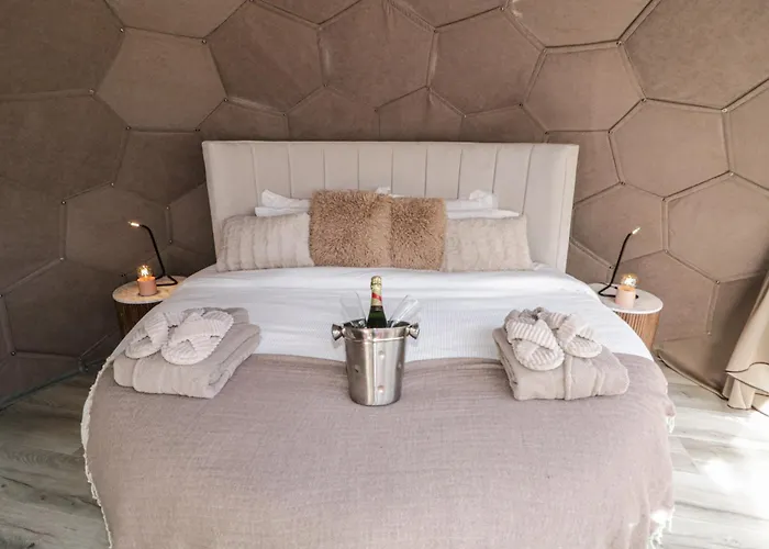 Number 2 Dome Tatil Evi *